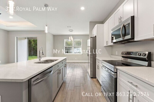 Building Photo - 314 Royal Palm Wy