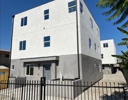 Building Photo - 789 E 41st Pl