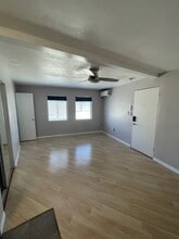 Building Photo - 1508 Dolphin St