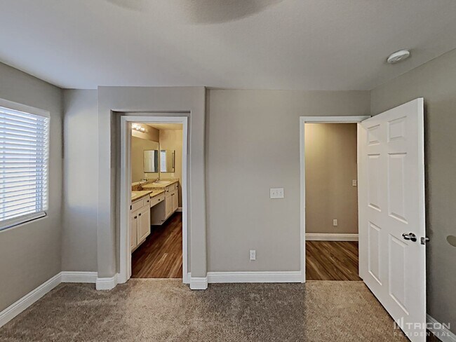 Building Photo - 8940 Annabeth Ct