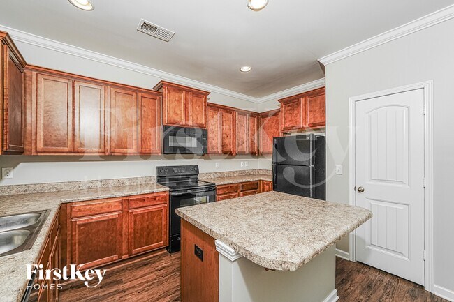 Building Photo - 5069 Bella Ct