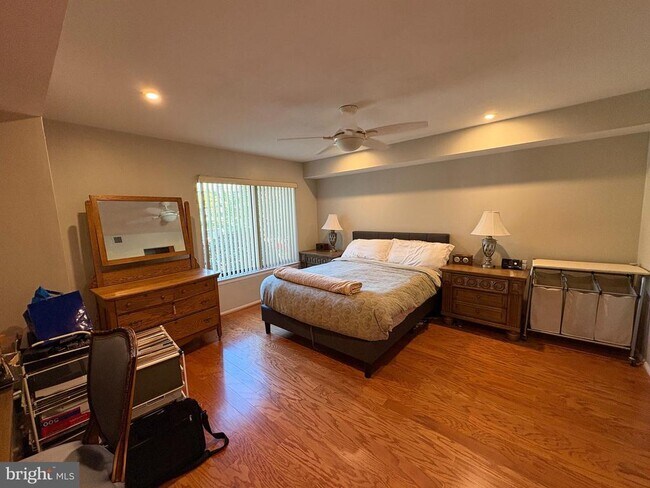 Building Photo - 1600 Prince St