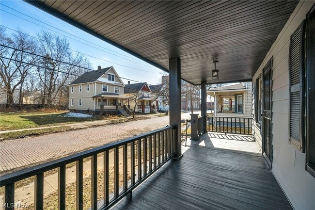 Building Photo - 2986 E 59th St