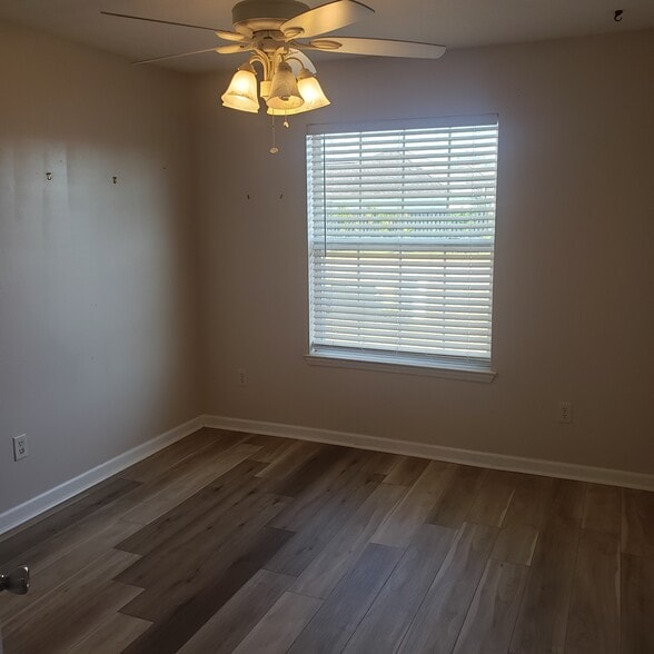 Bedroom 2 - 301 Brynn Ct