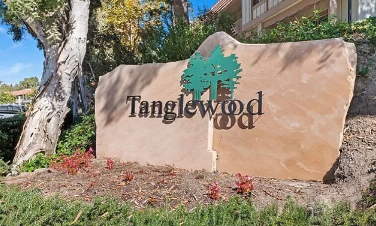 Building Photo - 3201 Via Pescado