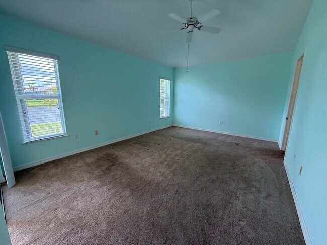 Building Photo - 515 South Valencia Cir SW