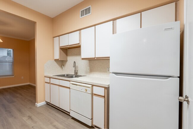 Building Photo - 1236 Canyon Creek Cir