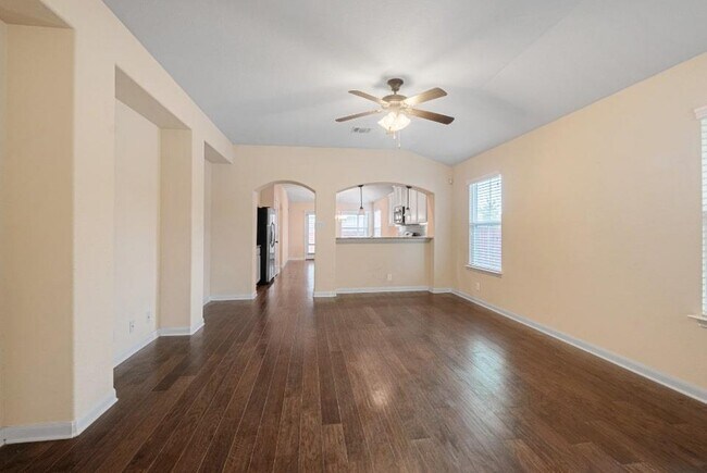 Building Photo - 8532 Harrier Dr