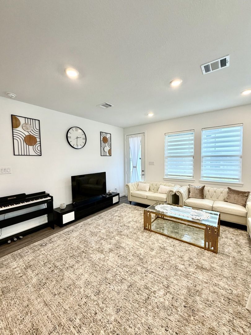 Building Photo - 7558 Magnolia Orchid Ln