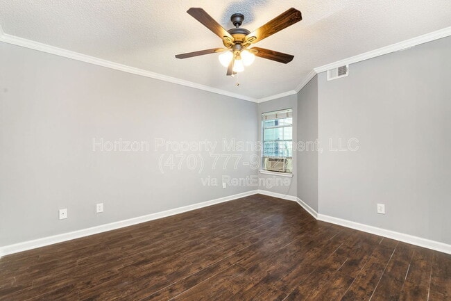 Building Photo - 214 St Andrews Ct