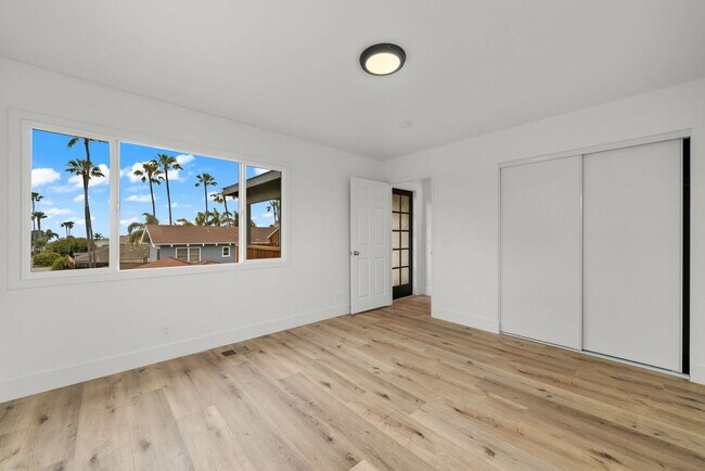 Building Photo - 4376 Del Monte