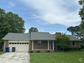 Building Photo - 201 Kirkwood Dr