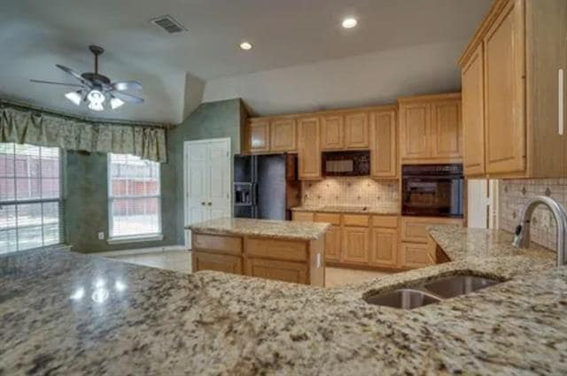 Building Photo - 3400 Dowland Dr