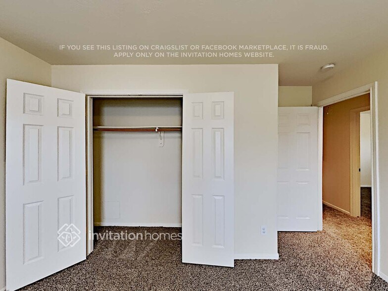 Building Photo - 2411 Lago Mirado Wy