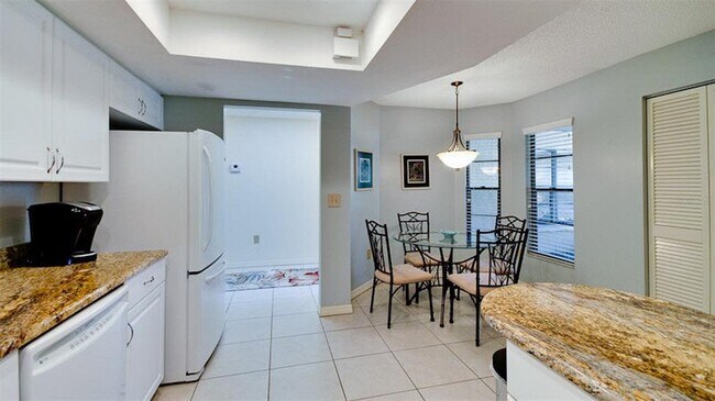 Building Photo - 7893 Timberwood Cir