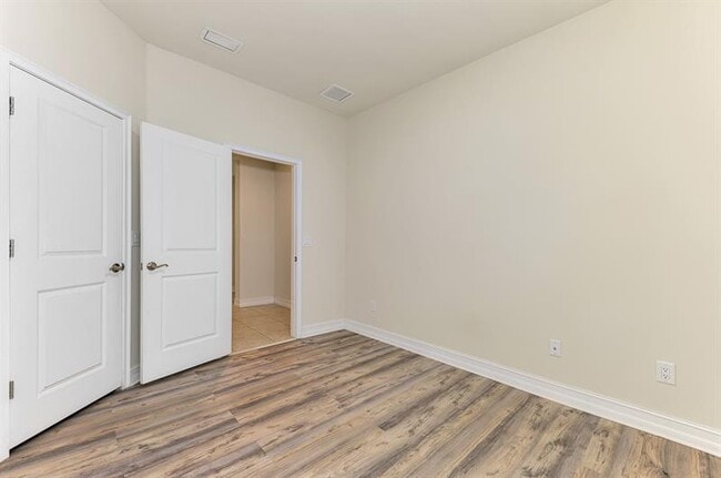 Building Photo - 4417 Conchfish Ln