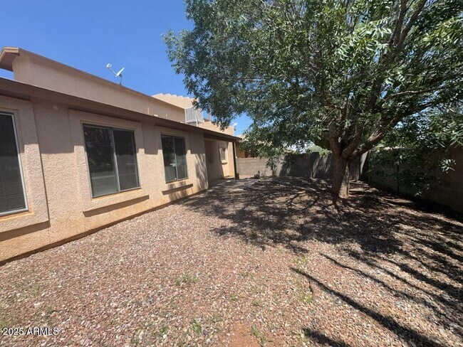 Building Photo - 1285 Leon Way