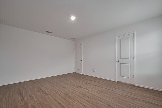 Building Photo - 24119 Maple Turn Ln