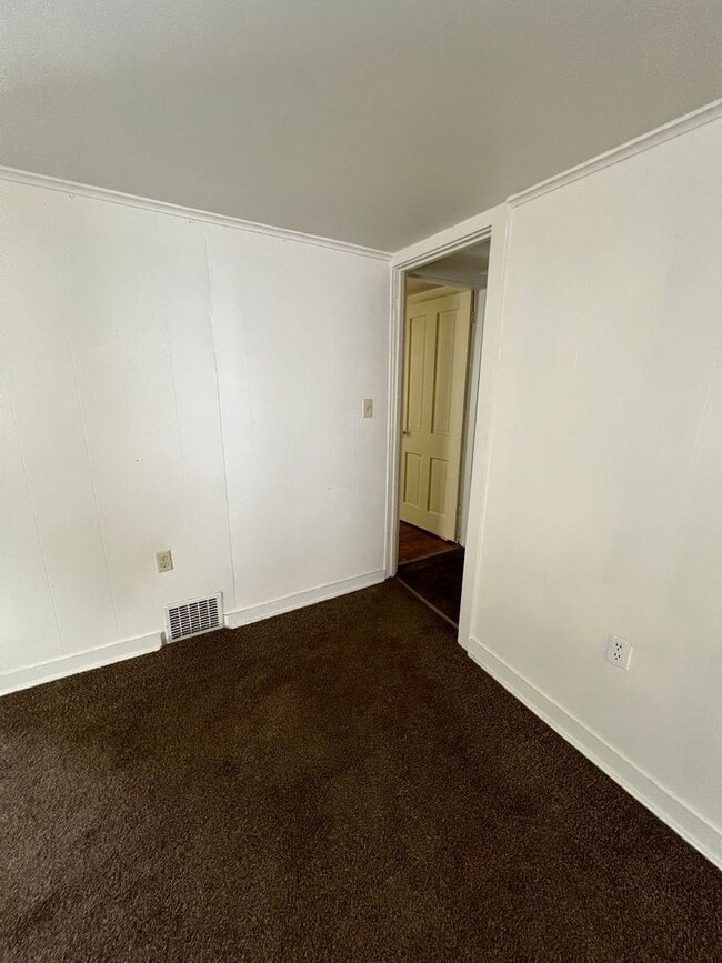 Building Photo - 2 bedroom 1.5 bathroom home in Carlisle PA!