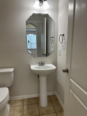 Building Photo - 2820 Cascade Cove Dr