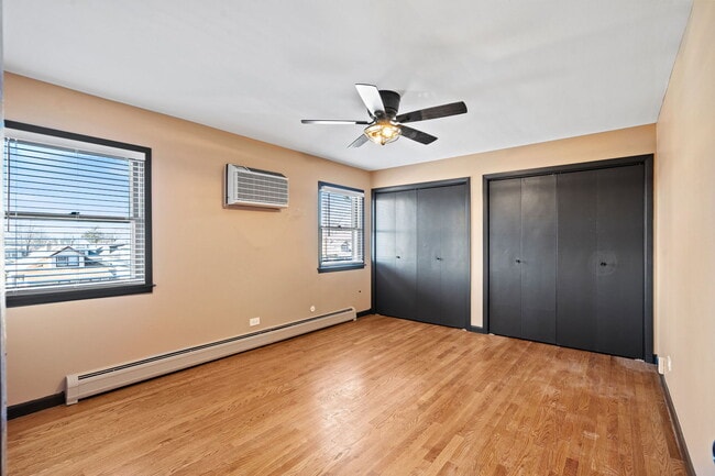 Building Photo - 2124 N Harlem Ave