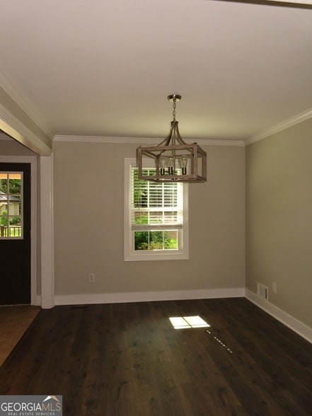 Building Photo - 5006 Suwanee Dam Rd