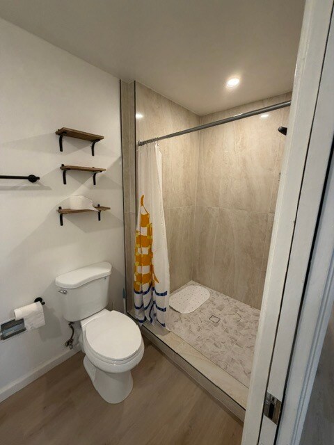 Building Photo - Stockton 2 Bedroom 2 Bathroom Condo