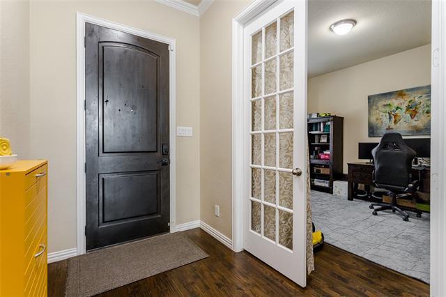 Building Photo - 8801 Stenson St