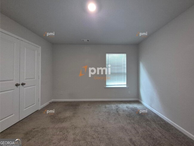 Building Photo - 3338 Bridgewood Dr