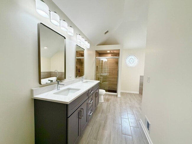Building Photo - 2825 Tory Ct