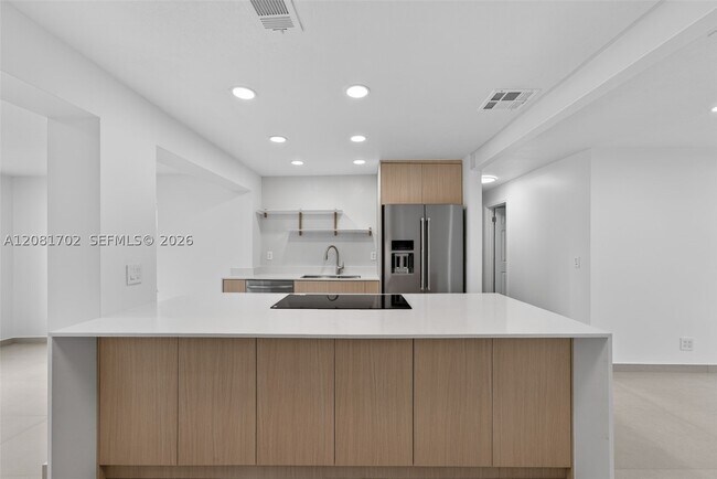 Building Photo - 3036 N 58th Ave