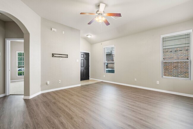 Building Photo - 2131 Beacon Park Ct