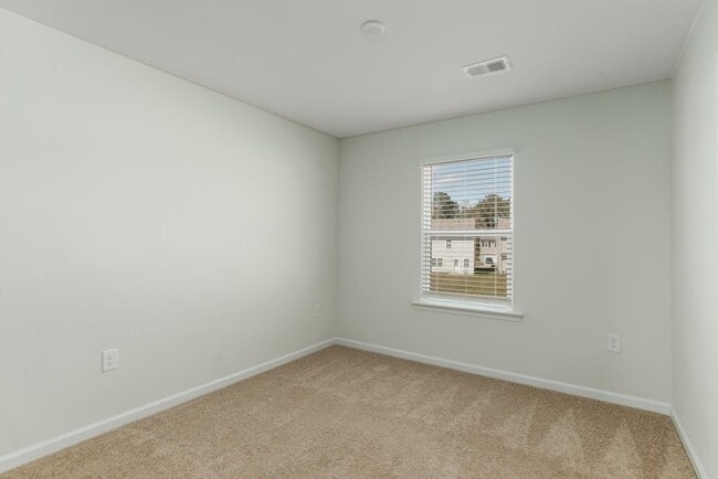 Building Photo - 5700 Redgum Dr