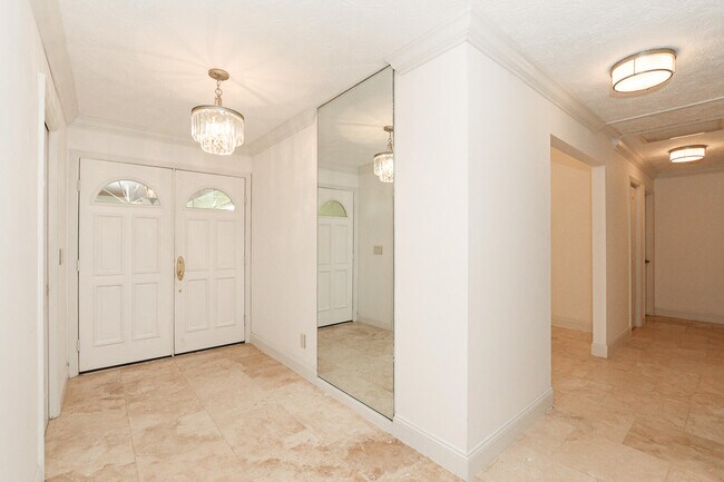 Building Photo - 4338 Gator Trace Cir