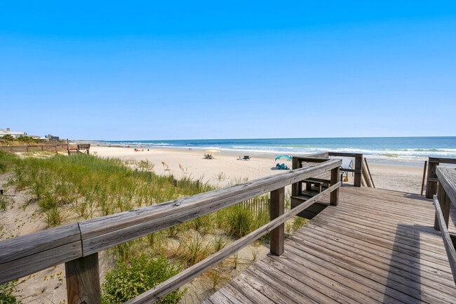 Building Photo - 173 Norris Dr