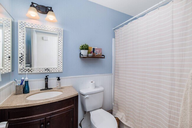 Building Photo - 4776 Mayten Ct