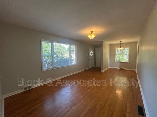 Building Photo - 7011 Belews Creek Rd