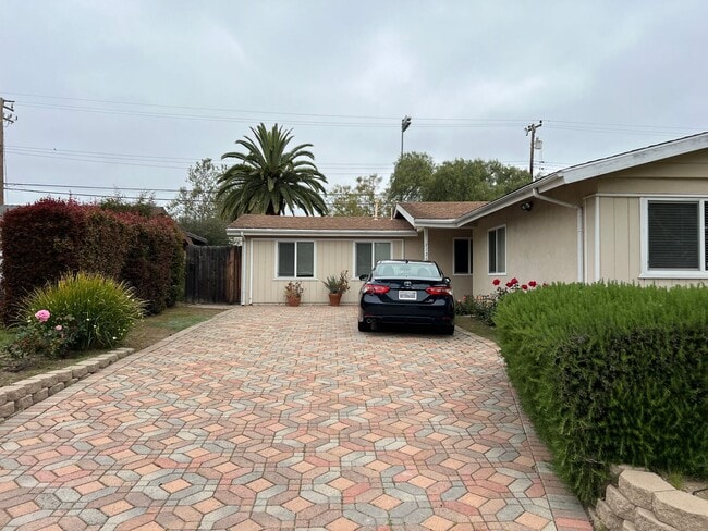 Primary Photo - 7126 Del Norte Dr