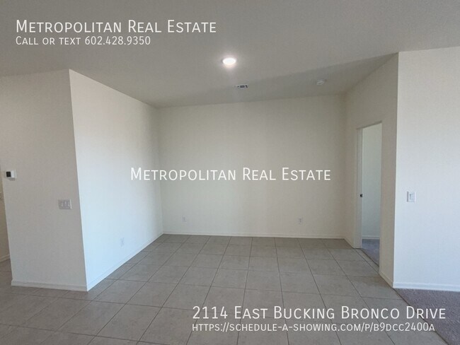 Building Photo - 2114 Bucking Bronco Dr