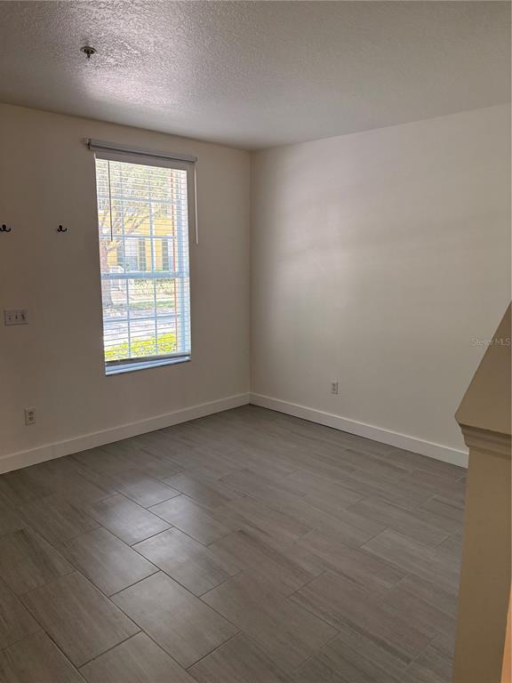 Building Photo - 6318 Westcott Cove Blvd