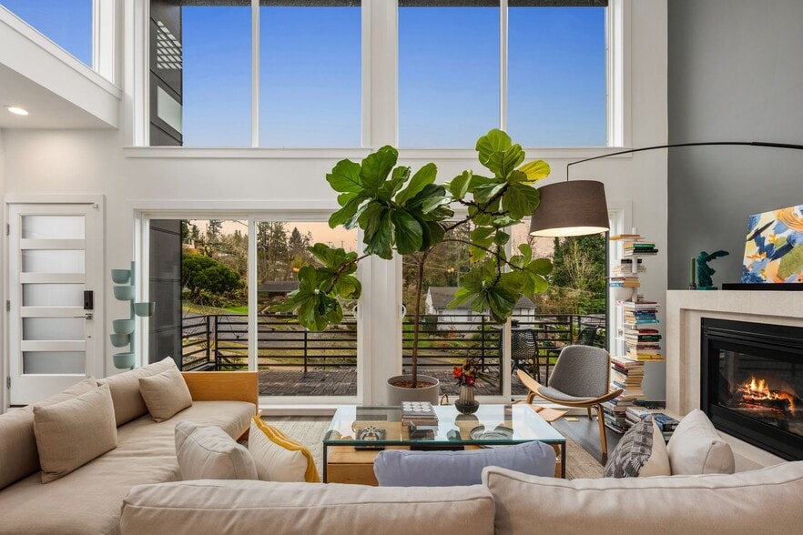 Building Photo - 4726 S Juneau St