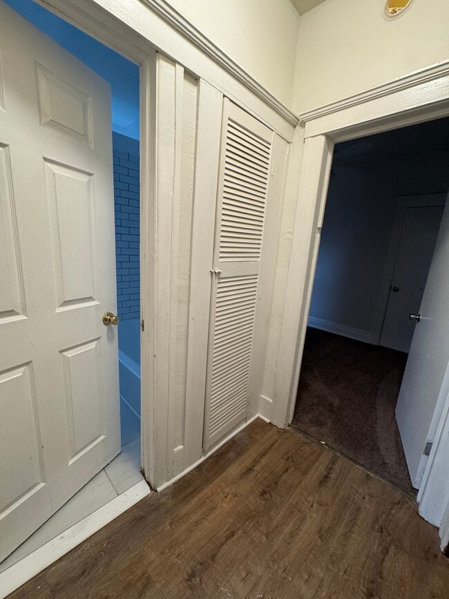 Building Photo - 295 Marston St