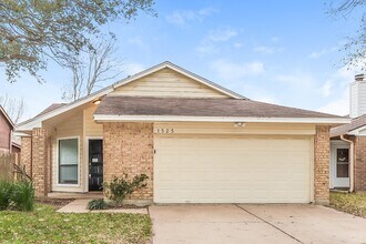 Building Photo - 1525 Miller Ave