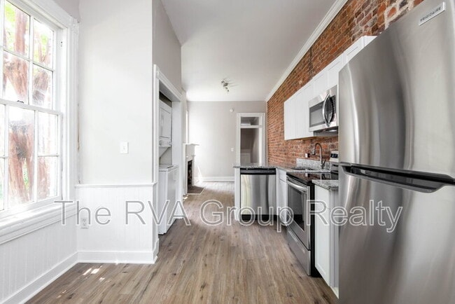 Building Photo - 607 N 27th St