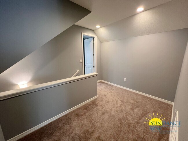 Building Photo - 162 Creve Core Dr
