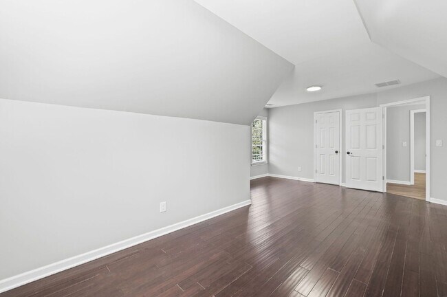 Building Photo - 2173 Foxboro Ln