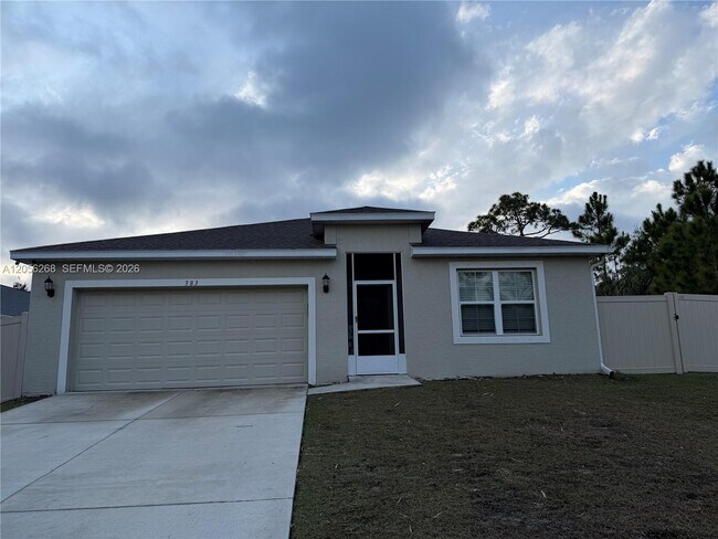 Building Photo - 383 Hanford Rd SW