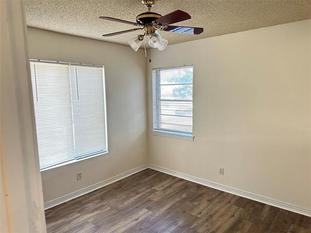 Building Photo - 2604 Holm Dr