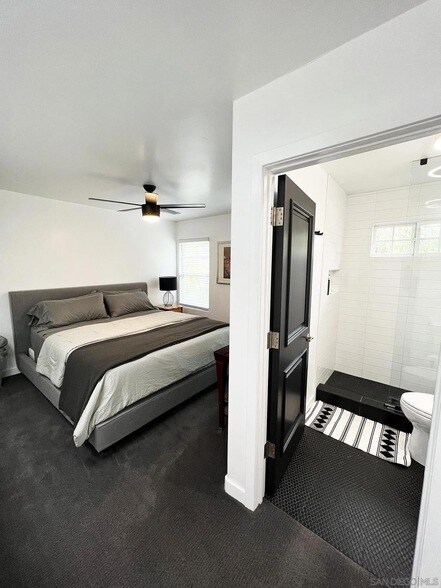 Building Photo - 280 Hillcrest Dr