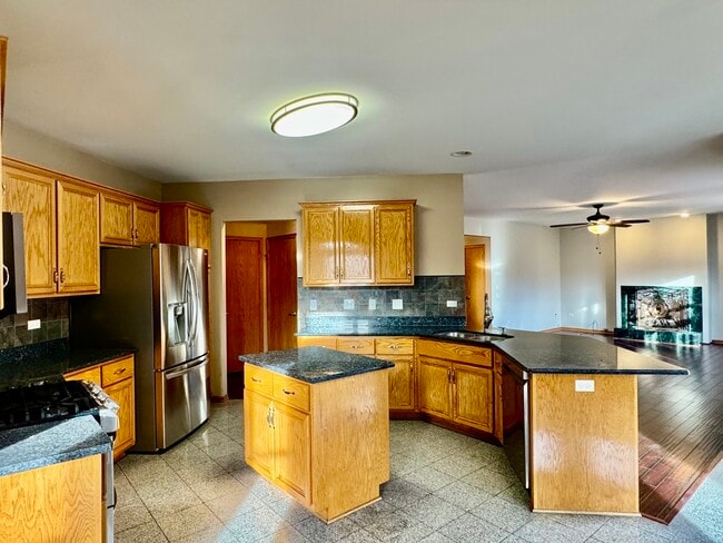 Building Photo - 12457 Walden Rd